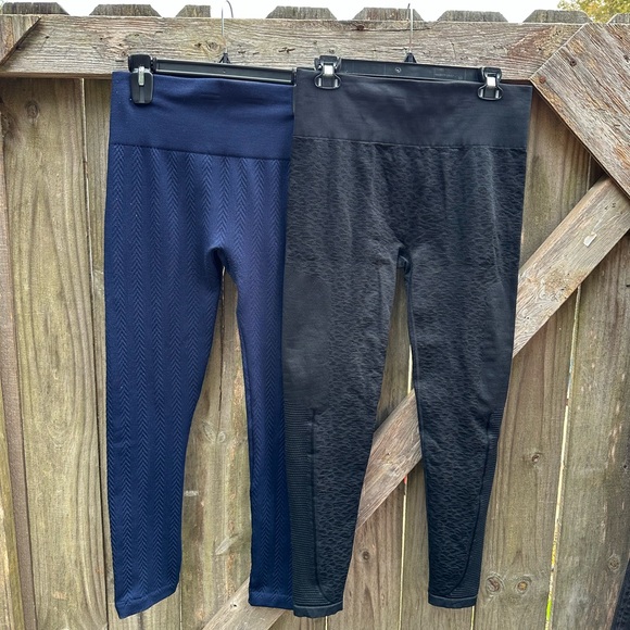 Champion Mixed Brand Black and Navy Workout Leggings Bundle - Picture 2 of 10